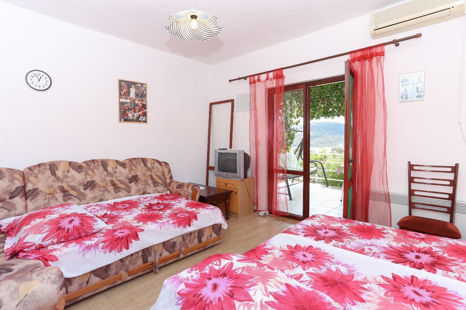 Holiday Home Marcelo-With Terrace Vinišće Eksteriør billede